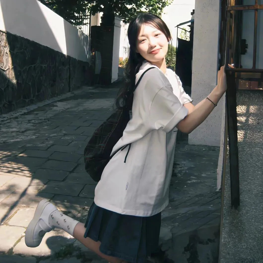 新安妮日记 在线观看